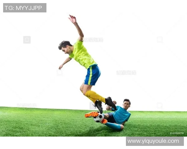 足球明星与路人互动精彩瞬间视频素材分享让你感受足球魅力与幽默乐趣